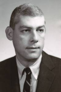 tom_portrait_1960.jpg