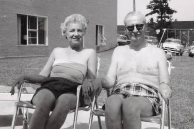 sylvia_dave_by_pool_boston_1958.jpg